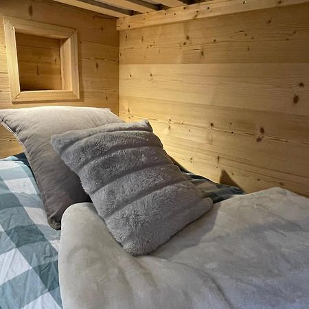 Central Morzine, Spacious 2 Bedroom Family Apartment ภายนอก รูปภาพ