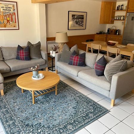 Central Morzine, Spacious 2 Bedroom Family Apartment ภายนอก รูปภาพ